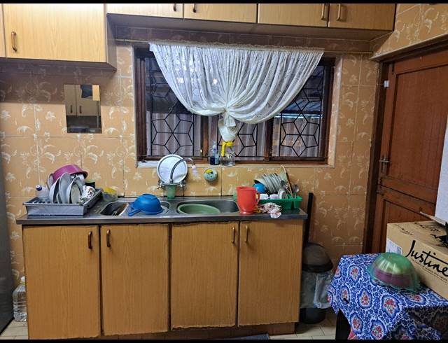 4 BEDROOM HOUSE FOR SALE IN REGENCY PARK